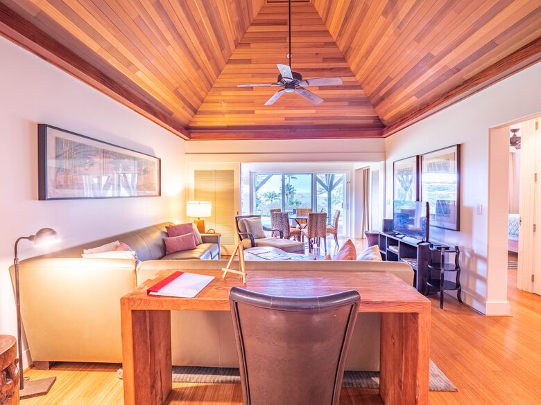 Travaasa Ocean Suite - Hana, Hawaii