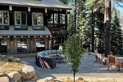 Quintessential Mountain Chalet On 10 Acres - Truckee, California
