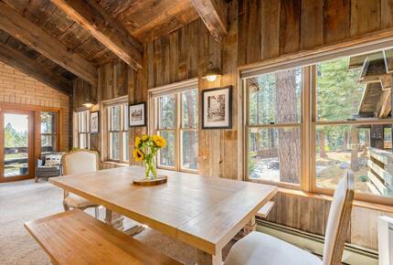 Quintessential Mountain Chalet On 10 Acres - Truckee, California
