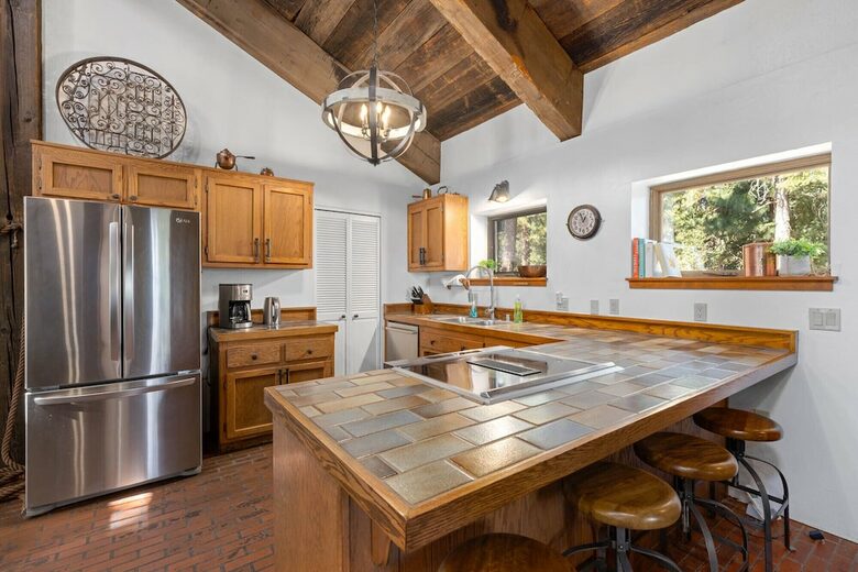 Quintessential Mountain Chalet On 10 Acres - Truckee, California