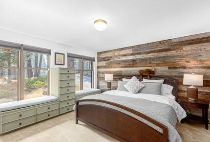 Quintessential Mountain Chalet On 10 Acres - Truckee, California