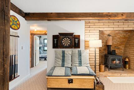 Quintessential Mountain Chalet On 10 Acres - Truckee, California