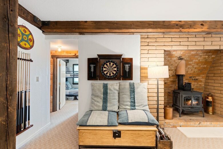 Quintessential Mountain Chalet On 10 Acres - Truckee, California