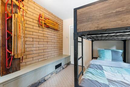 Quintessential Mountain Chalet On 10 Acres - Truckee, California