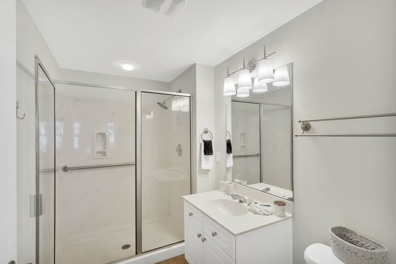 Charming 2 Bedroom 30A Beach Retreat - Santa Rosa Beach, Florida