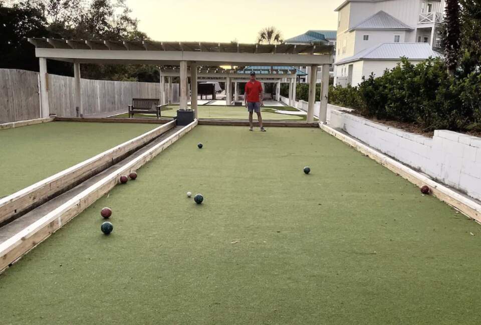 Charming 2 Bedroom 30A Beach Retreat - Santa Rosa Beach, Florida