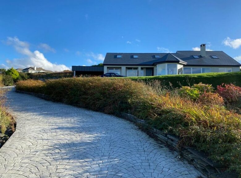 Keel Lodge - Lahinch, Ireland