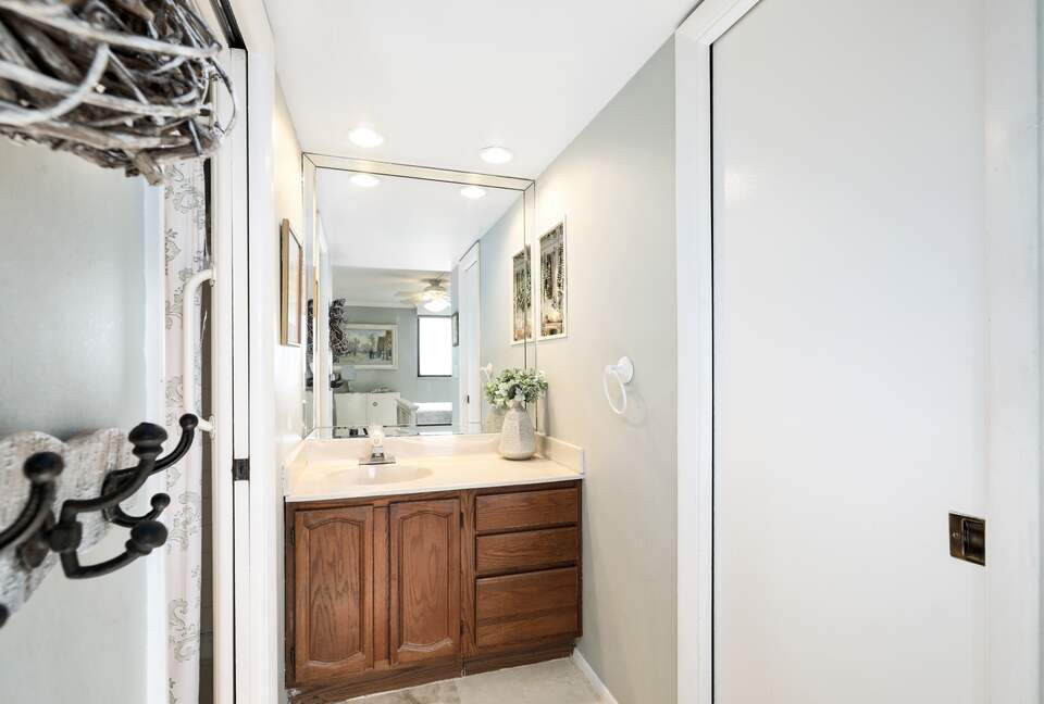 Direct Oceanfront with Rocket Launch Views - Florida 7th FL Condo - 1 hour to Disney - Satellite Beach, Florida