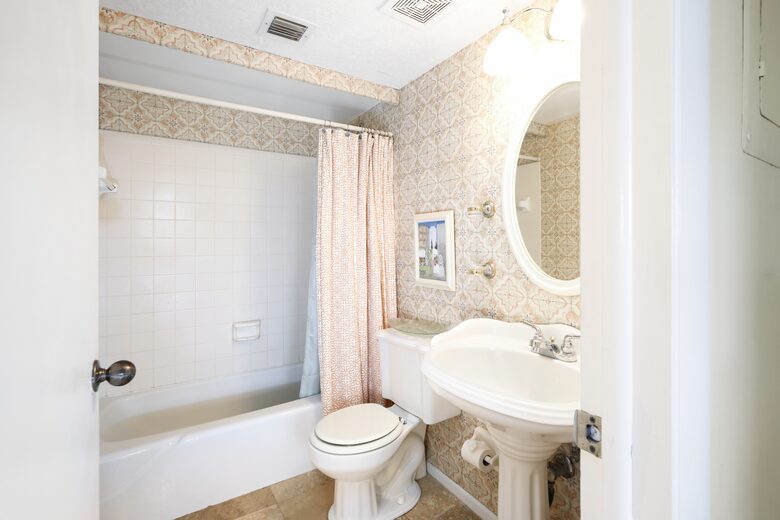 Direct Oceanfront with Rocket Launch Views - Florida 7th FL Condo - 1 hour to Disney - Satellite Beach, Florida