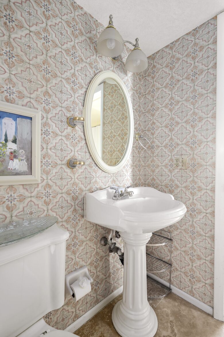 Direct Oceanfront with Rocket Launch Views - Florida 7th FL Condo - 1 hour to Disney - Satellite Beach, Florida