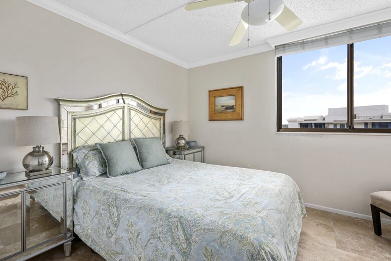 Direct Oceanfront with Rocket Launch Views - Florida 7th FL Condo - 1 hour to Disney - Satellite Beach, Florida