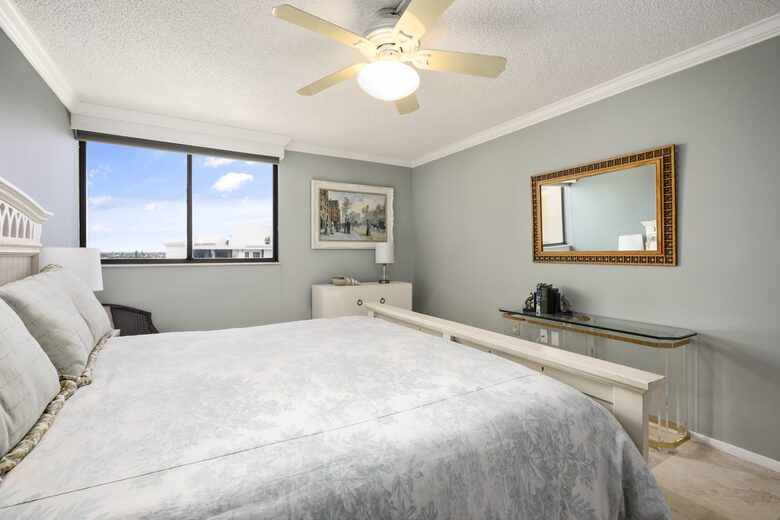 Direct Oceanfront with Rocket Launch Views - Florida 7th FL Condo - 1 hour to Disney - Satellite Beach, Florida