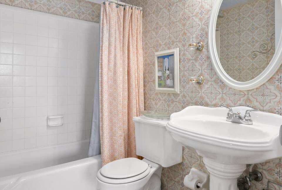 Direct Oceanfront with Rocket Launch Views - Florida 7th FL Condo - 1 hour to Disney - Satellite Beach, Florida