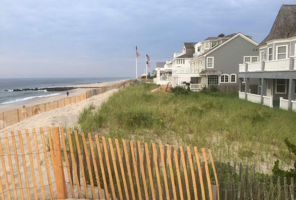 Charming Jersey Shore Beach Cottage | Close to Beaches, Town and Parks - Point Pleasant, New Jersey