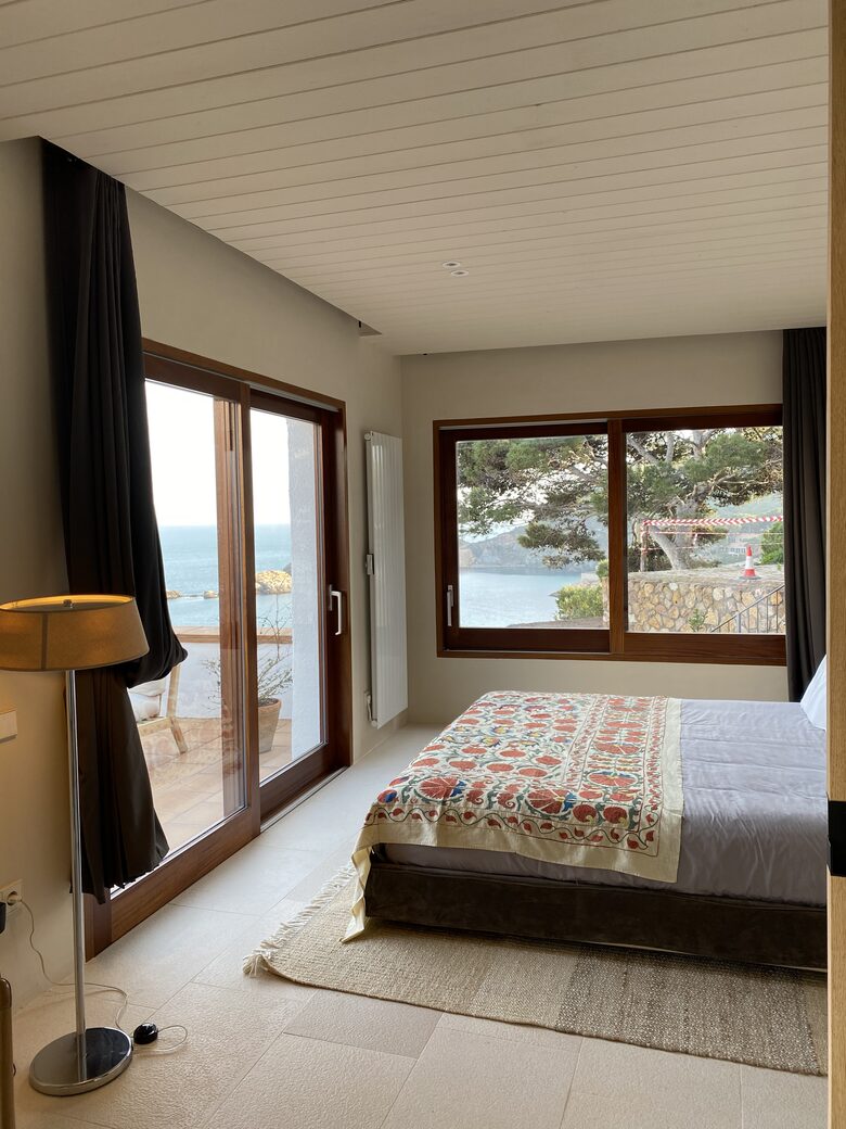 Cap sa Sal Studio - Girona, Spain