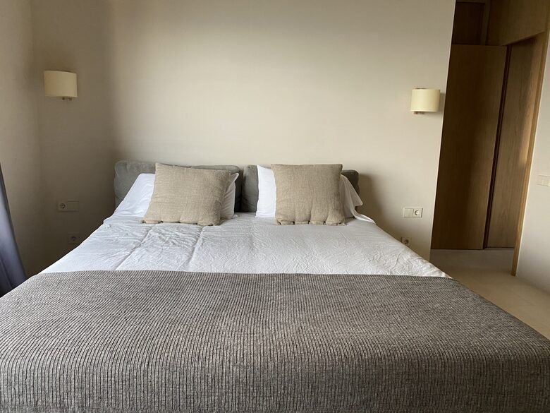 Cap sa Sal Studio - Girona, Spain