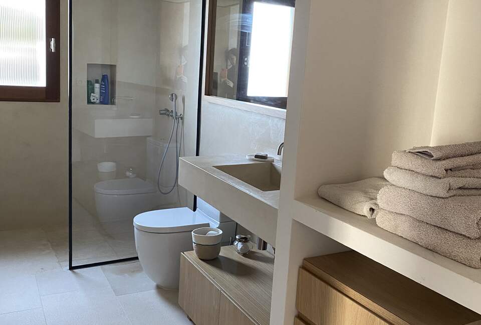 Cap sa Sal Studio - Girona, Spain