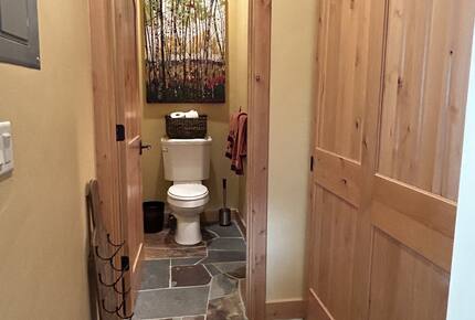 Tahoe-Style Designer Home - Truckee, California