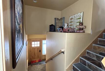 Tahoe-Style Designer Home - Truckee, California