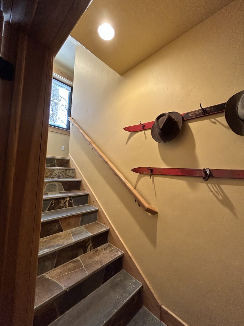 Tahoe-Style Designer Home - Truckee, California