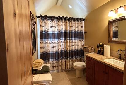 Tahoe-Style Designer Home - Truckee, California