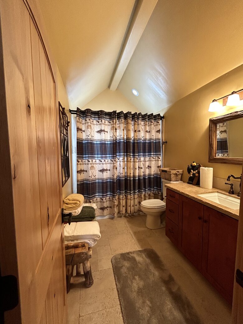 Tahoe-Style Designer Home - Truckee, California