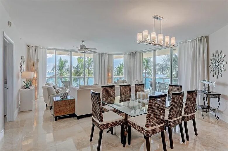 Palm Beach Marina Grande Retreat - Riviera Beach, Florida