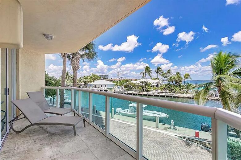 Palm Beach Marina Grande Retreat - Riviera Beach, Florida