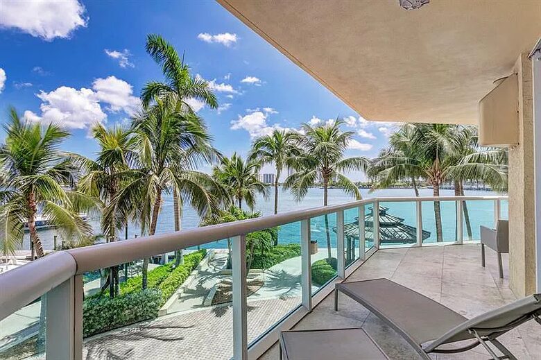 Palm Beach Marina Grande Retreat - Riviera Beach, Florida