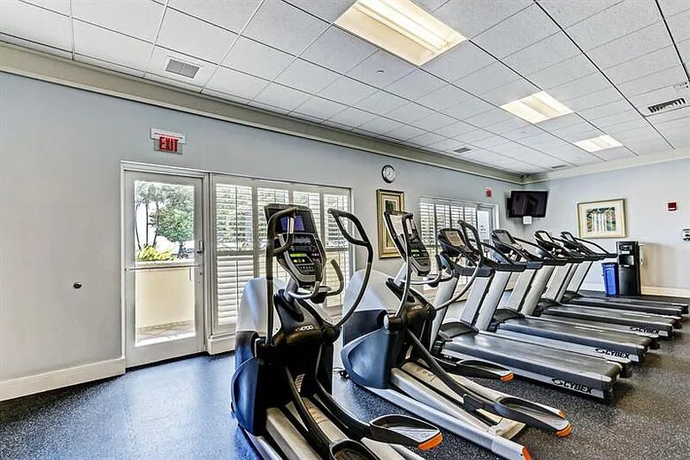 Palm Beach Marina Grande Retreat - Riviera Beach, Florida