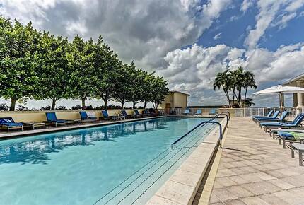 Palm Beach Marina Grande Retreat - Riviera Beach, Florida