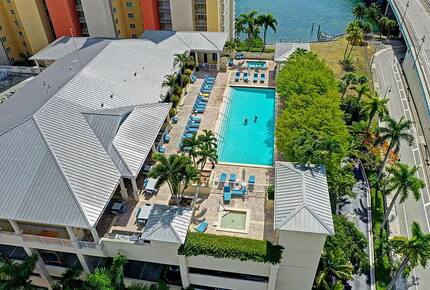 Palm Beach Marina Grande Retreat - Riviera Beach, Florida