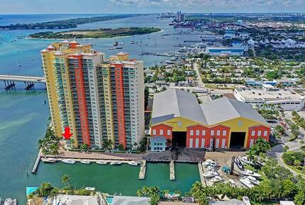 Palm Beach Marina Grande Retreat - Riviera Beach, Florida