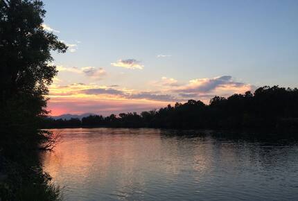 Amazing River Retreat Overlooking the Sacramento River - Anderson, California
