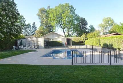 Amazing River Retreat Overlooking the Sacramento River - Anderson, California