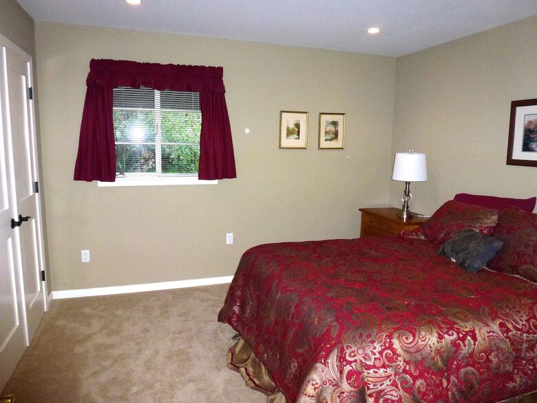 Amazing River Retreat Overlooking the Sacramento River - Anderson, California