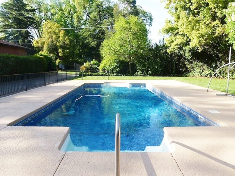 Amazing River Retreat Overlooking the Sacramento River - Anderson, California