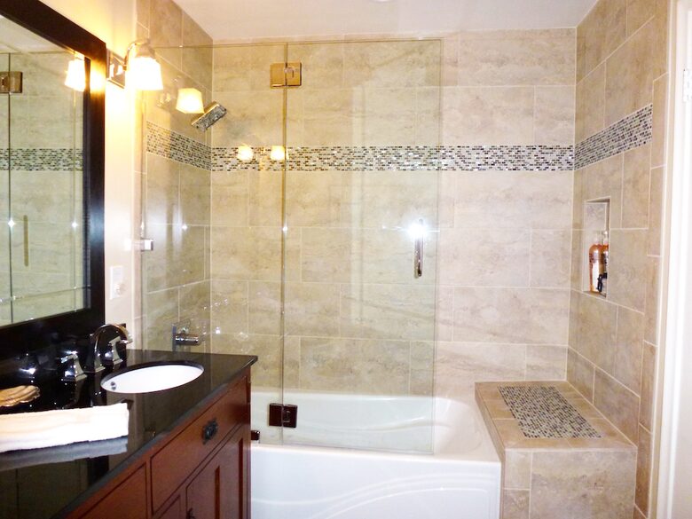 Amazing River Retreat Overlooking the Sacramento River - Anderson, California