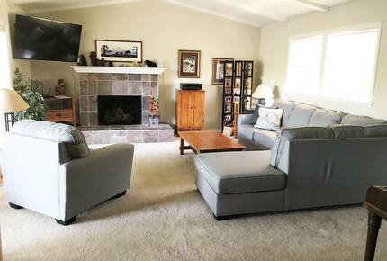 Amazing River Retreat Overlooking the Sacramento River - Anderson, California