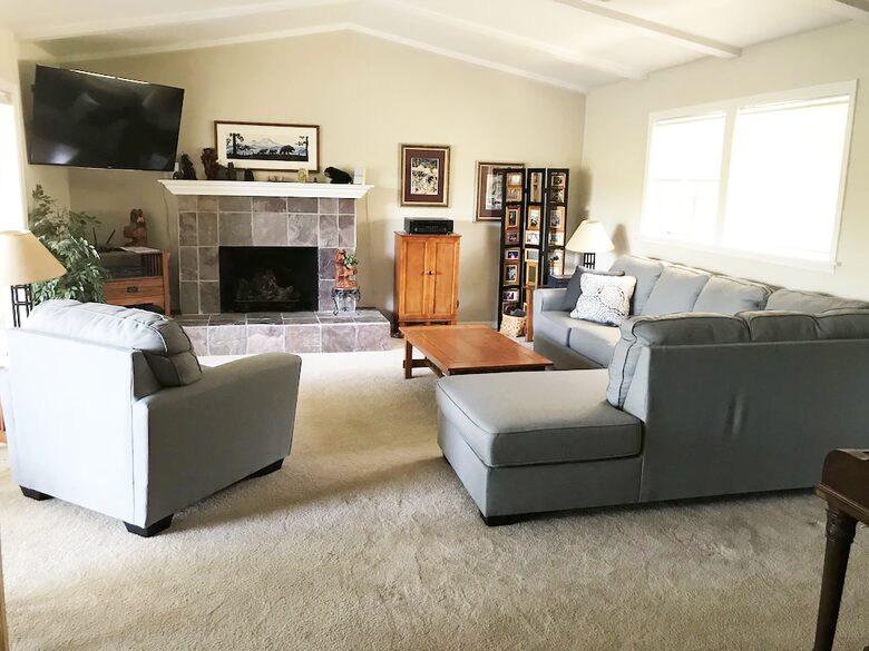 Amazing River Retreat Overlooking the Sacramento River - Anderson, California