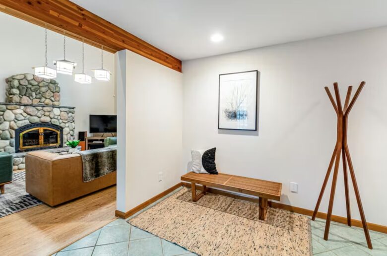 Bainbridge Island Beauty with an Indoor Pool - Bainbridge Island, Washington