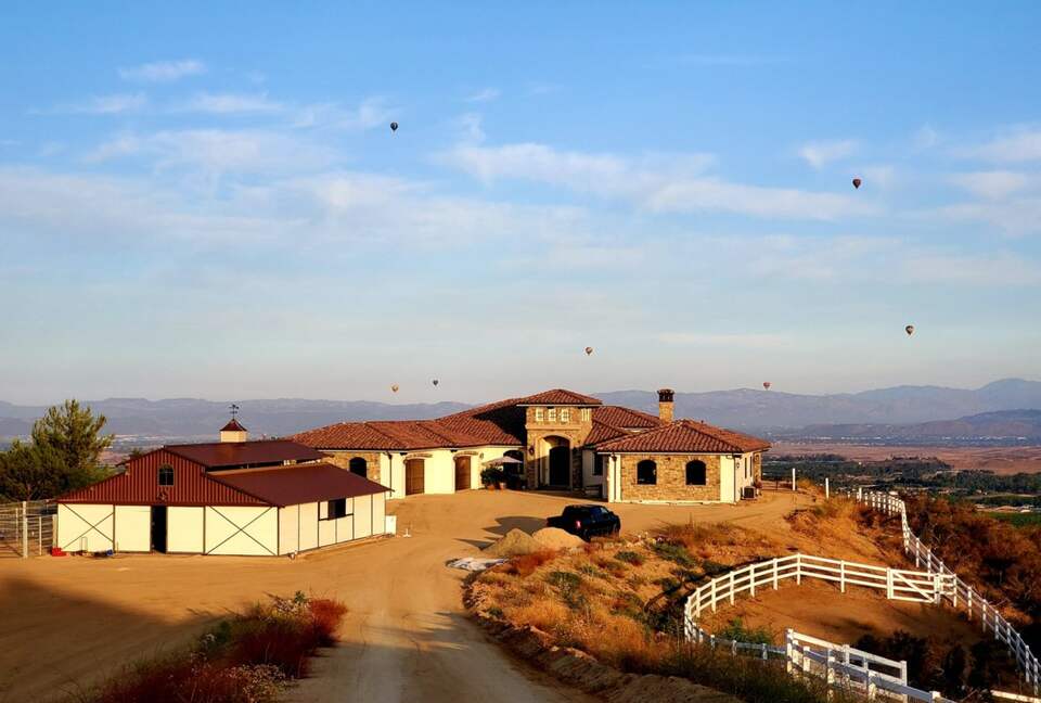 Private 1 Bedroom Villa Overlooking the Vineyards - Temecula, California