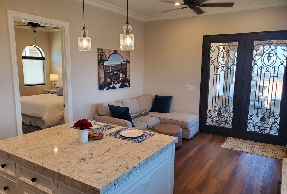 Private 1 Bedroom Villa Overlooking the Vineyards - Temecula, California