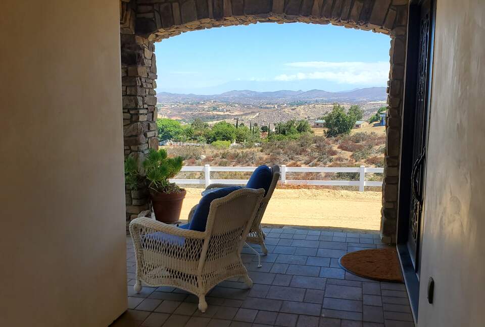 Private 1 Bedroom Villa Overlooking the Vineyards - Temecula, California