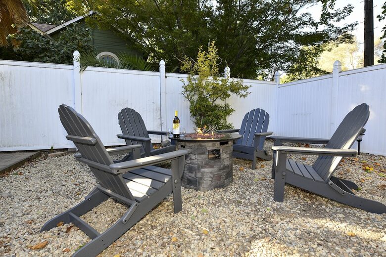 Classic Napa Downtown Cottage - Napa, California