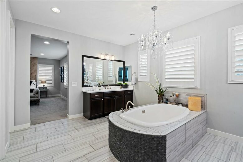 Phoenix Sanctuary with Incredible Amenities - Phoenix, Arizona