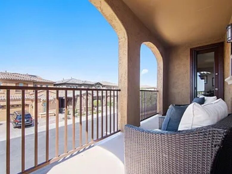 Phoenix Sanctuary with Incredible Amenities - Phoenix, Arizona