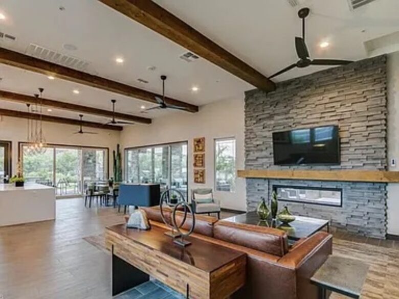 Phoenix Sanctuary with Incredible Amenities - Phoenix, Arizona