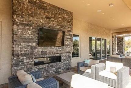 Phoenix Sanctuary with Incredible Amenities - Phoenix, Arizona
