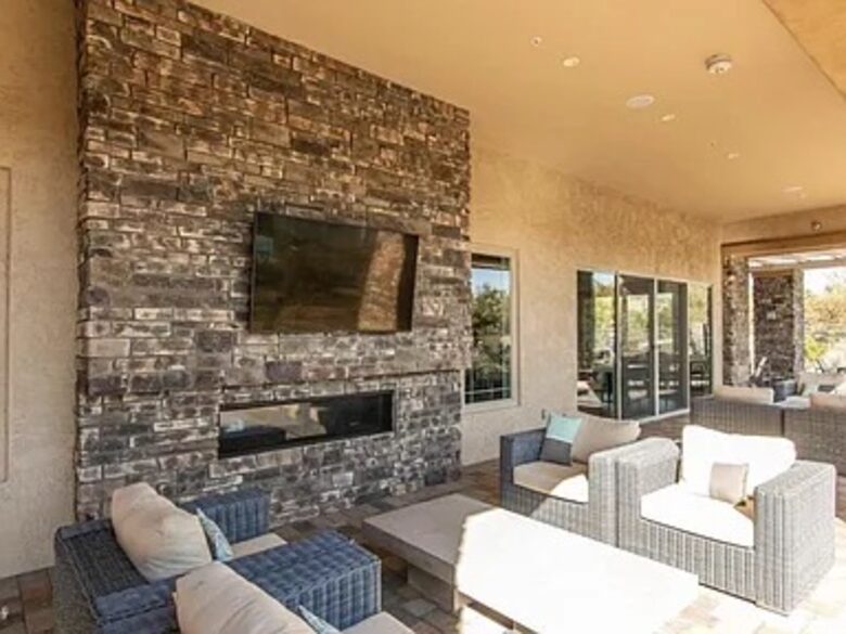 Phoenix Sanctuary with Incredible Amenities - Phoenix, Arizona